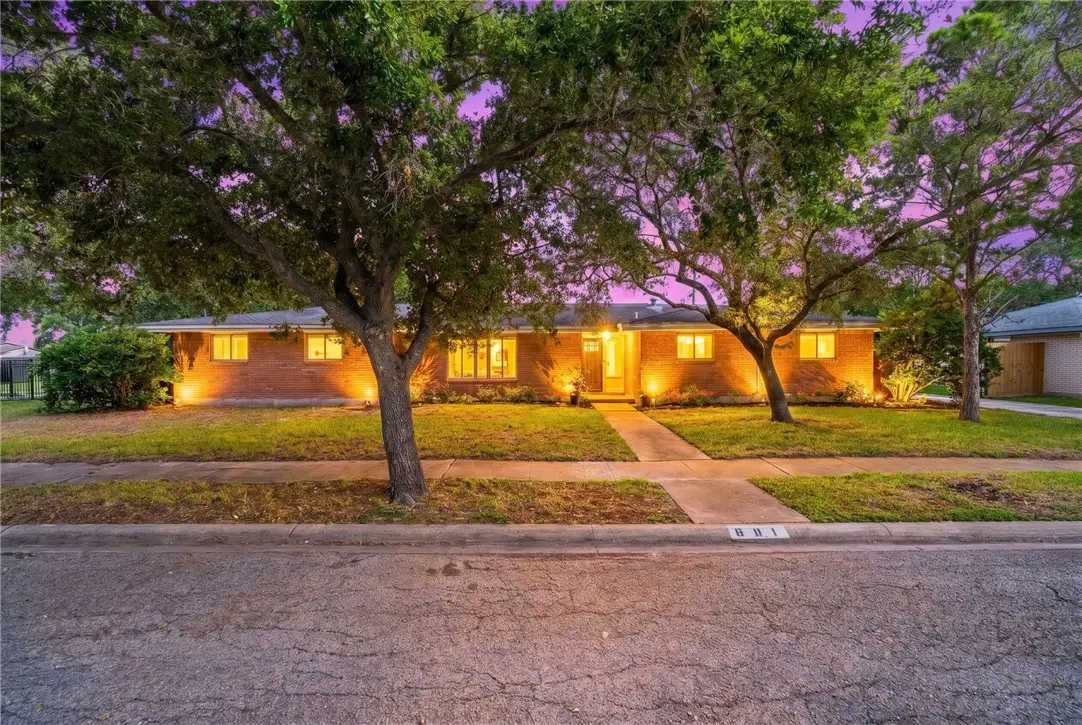 601 Moray Place, Corpus Christi, TX 78411 - #1