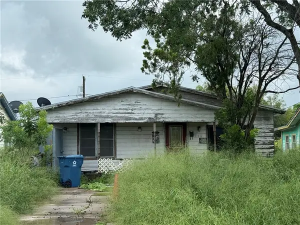 306 W 3rd Street, Bishop, TX 78343