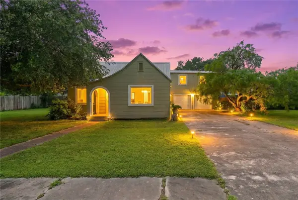 805 Cook, Odem, TX 78370