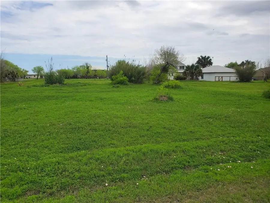 410/412 2nd Street, Bayside, TX 78340 - #3
