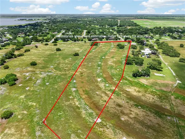 000 County Road 758, Mathis, TX 78368