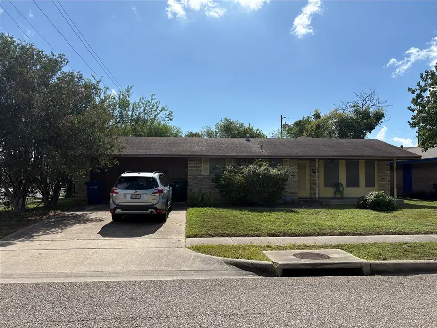 4902 Branscomb Drive, Corpus Christi, TX 78411 - #2
