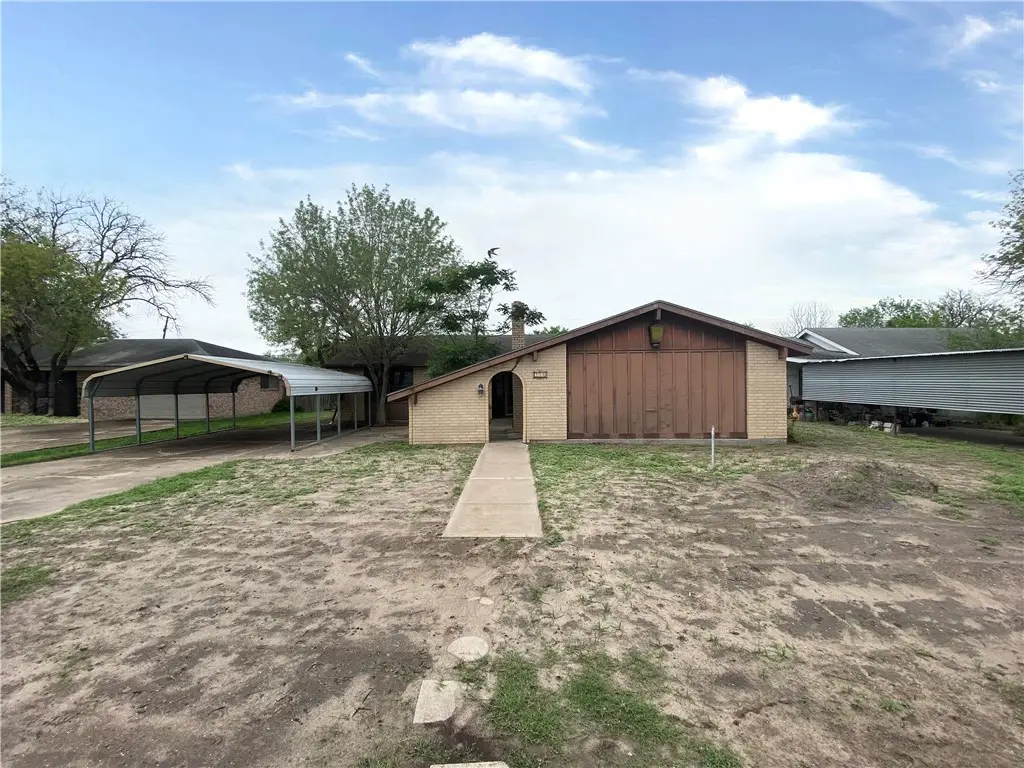 908 Fannin Street, George West, TX 78022 - #1