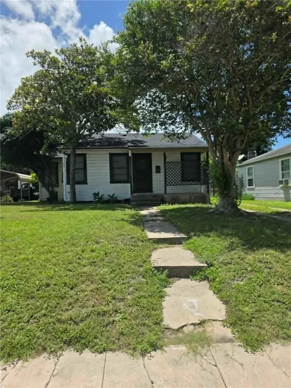 1237 Golla Drive, Corpus Christi, TX 78407