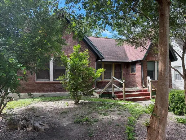 537 Naples Street, Corpus Christi, TX 78404