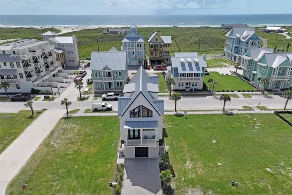 507 Sunrise Avenue, Port Aransas, TX 78373