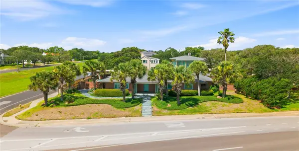 2011 Ocean Drive, Corpus Christi, TX 78404