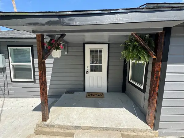 1110 Elgin Street, Corpus Christi, TX 78405