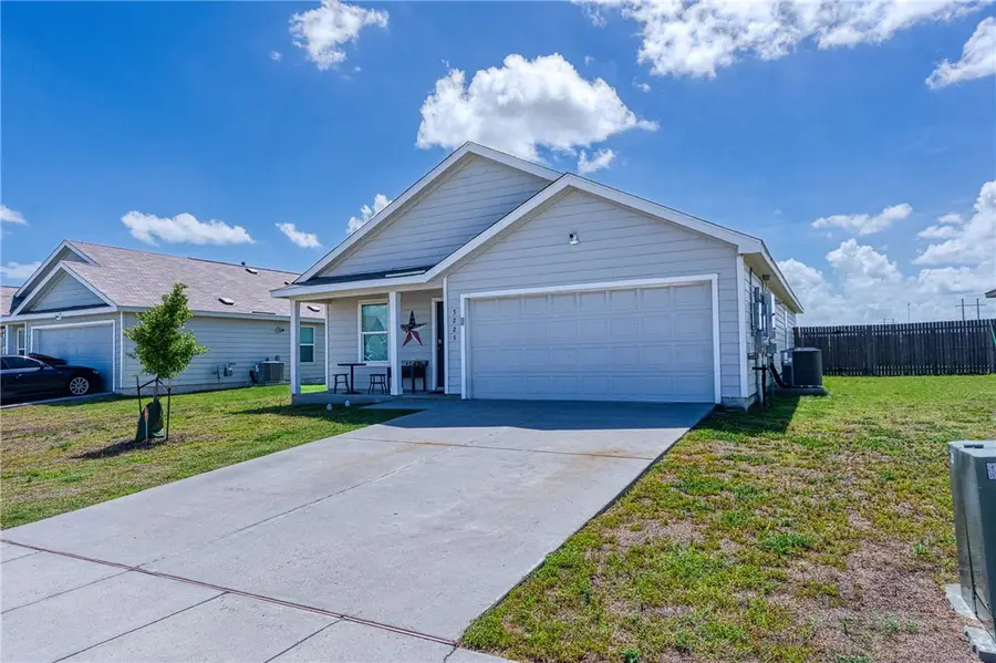 3225 El Dorado Drive, Robstown, TX 78380 - #3