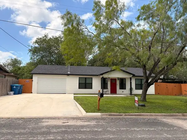1400 W Crockett Street, Beeville, TX 78102