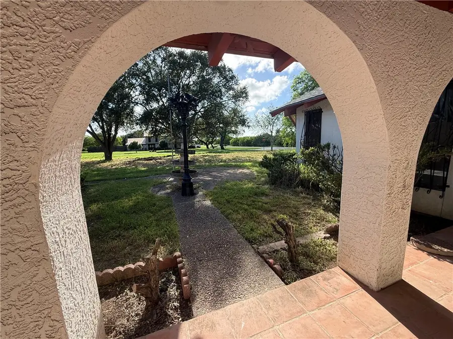 348 Anthony Lane, Kingsville, TX 78363 - #2