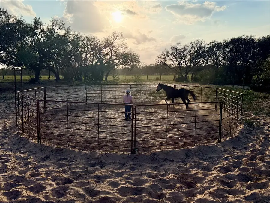 490 Hernandez Road, Poteet, TX 78065 - #2