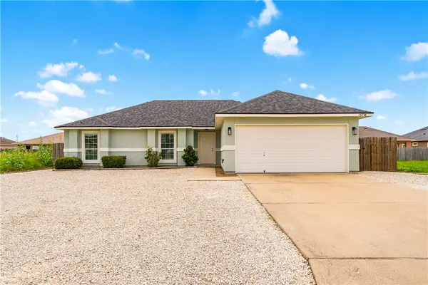 15738 Escapade Street, Corpus Christi, TX 78418