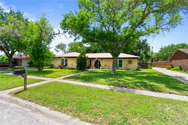 1817 Jerome Street, Kingsville, TX 78363
