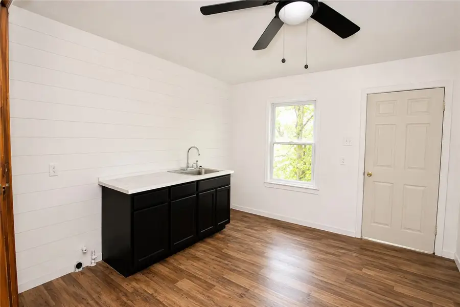 917 E Kenedy Avenue, Kingsville, TX 78363 - #3