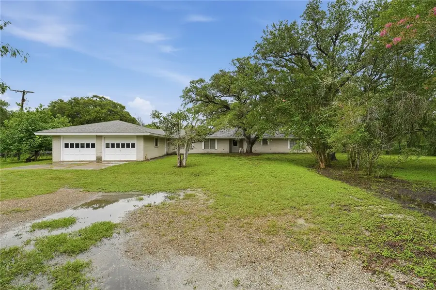 109 Fm 1360, Woodsboro, TX 78393 - #3