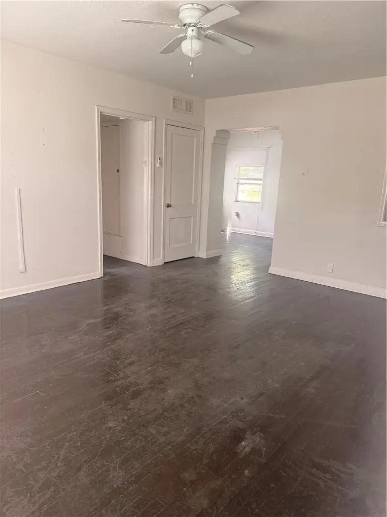 2107 16th, Corpus Christi, TX 78404 - #2