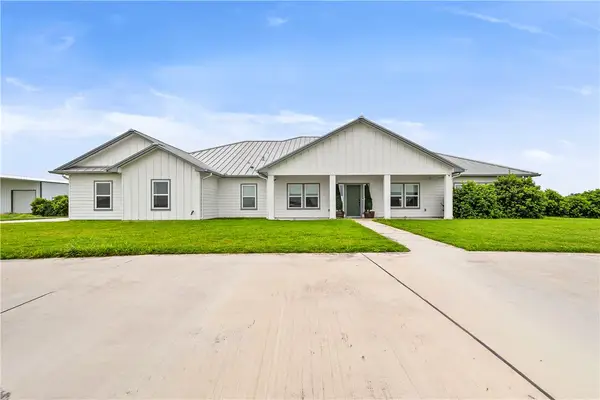 14646 County Road 756, Sinton, TX 78387