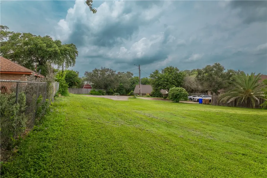 5406 Northwest Tr, Corpus Christi, TX 78410 - #2