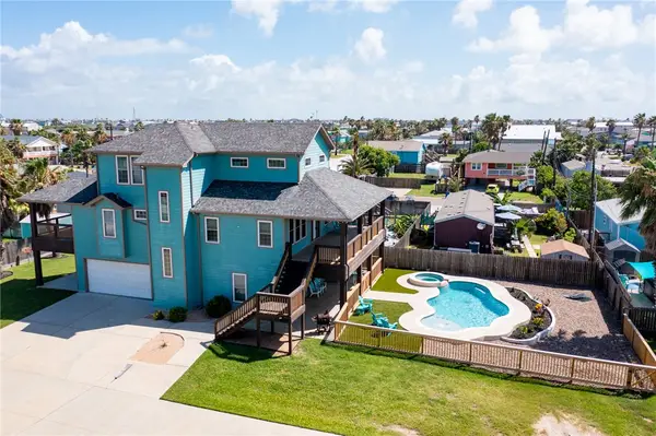 1524 Whispering Sands Street, Port Aransas, TX 78373