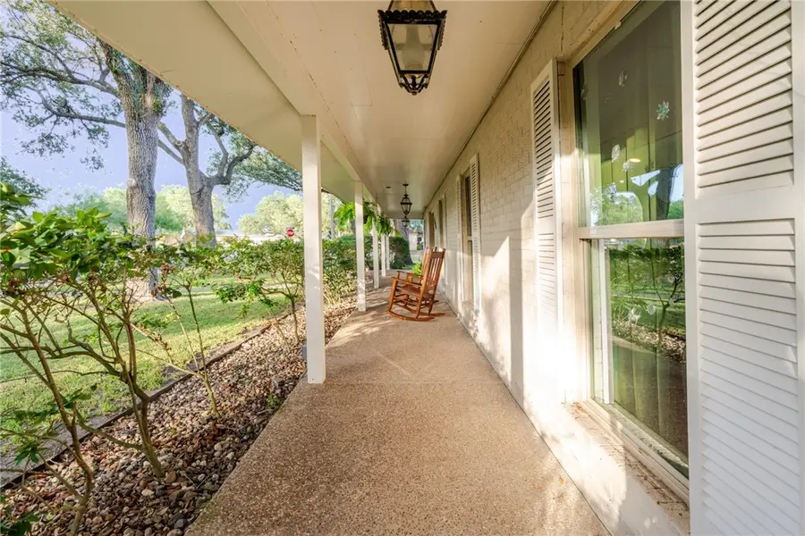 1820 Clare Drive, Alice, TX 78332 - #3