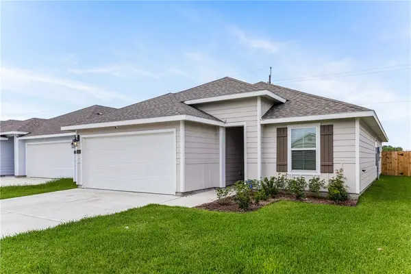 1905 Osbert Nelly Drive, Corpus Christi, TX 78417