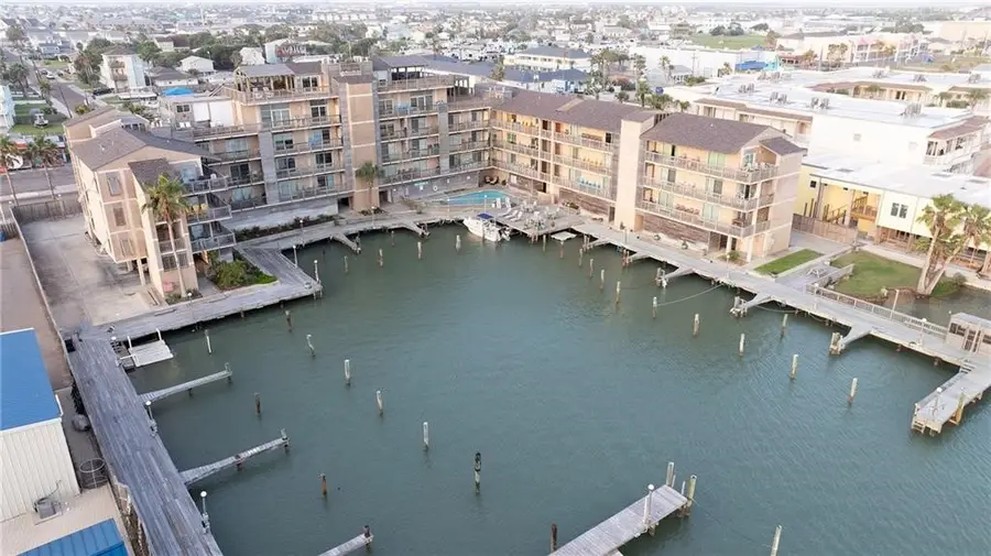 200 W Cotter Avenue #B-3, Port Aransas, TX 78373 - #3