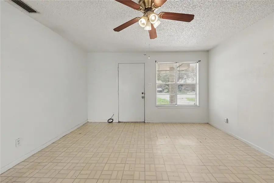 202 Canyonview, George West, TX 78022 - #3