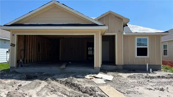 1945 Whirlaway Drive, Corpus Christi, TX 78417