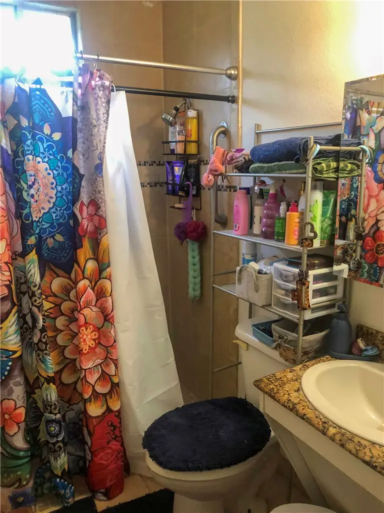 1008 E Kennedy Street, Beeville, TX 78102 - #3