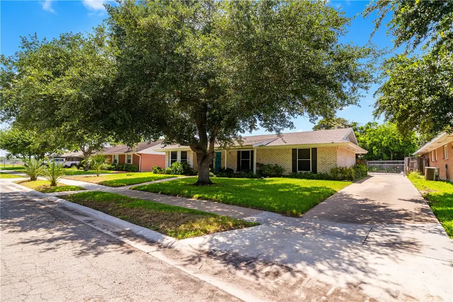 750 Burkshire Drive, Corpus Christi, TX 78412 - #2