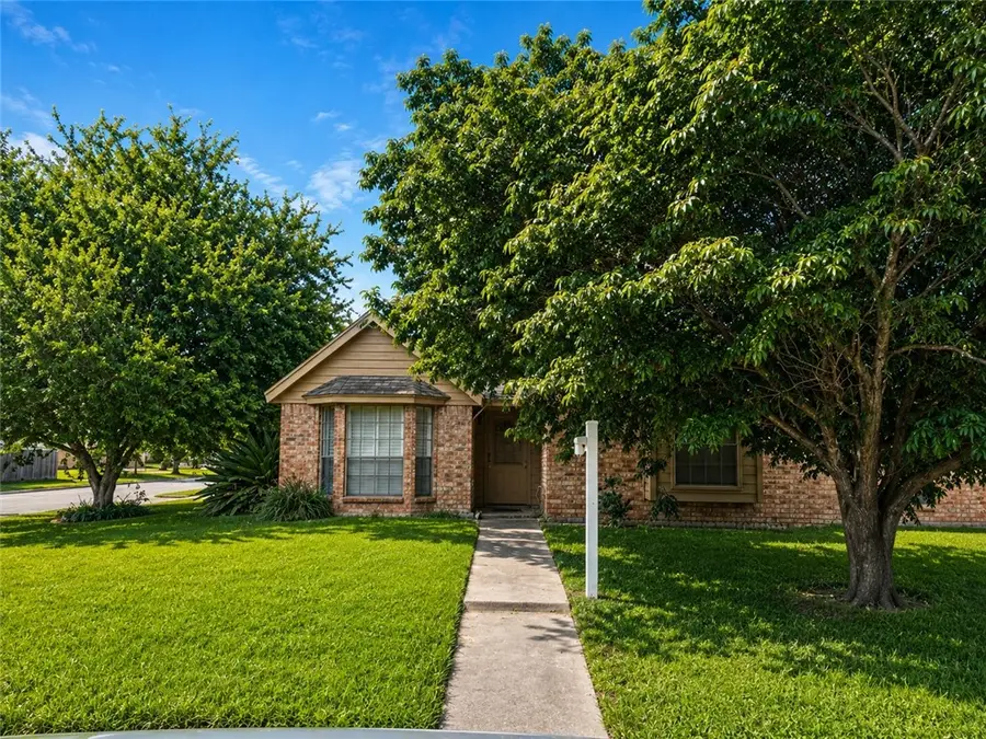 3466 Picadilly, Corpus Christi, TX 78414 - #3