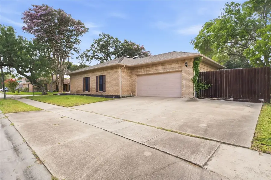 4501 Stony Creek Drive, Corpus Christi, TX 78413 - #2