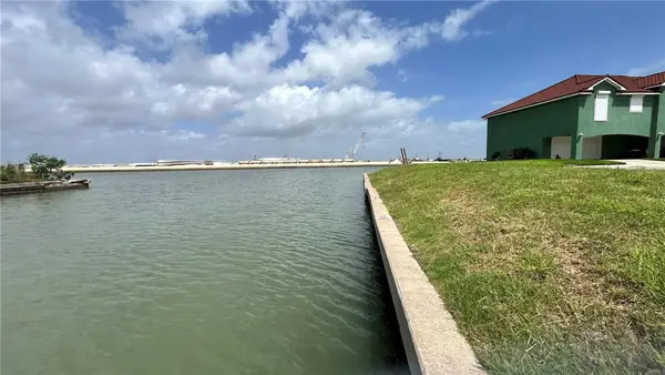 737 Schooner Harbor, Corpus Christi, TX 78402