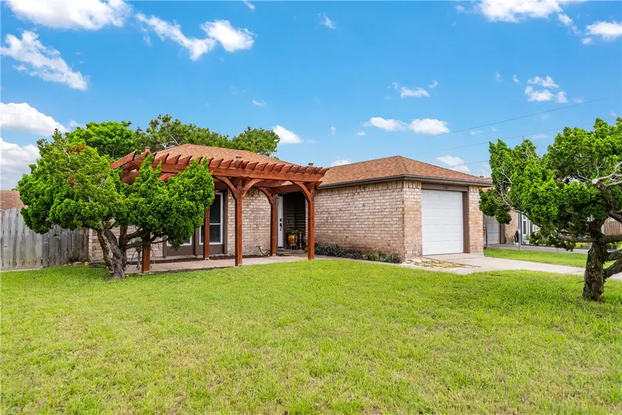 2309 Manitoba Drive, Corpus Christi, TX 78418 - #2