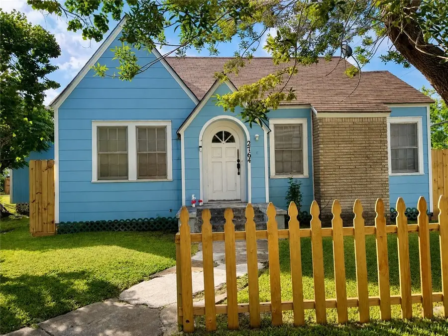 2764 Houston Avenue, Ingleside, TX 78362 - #2