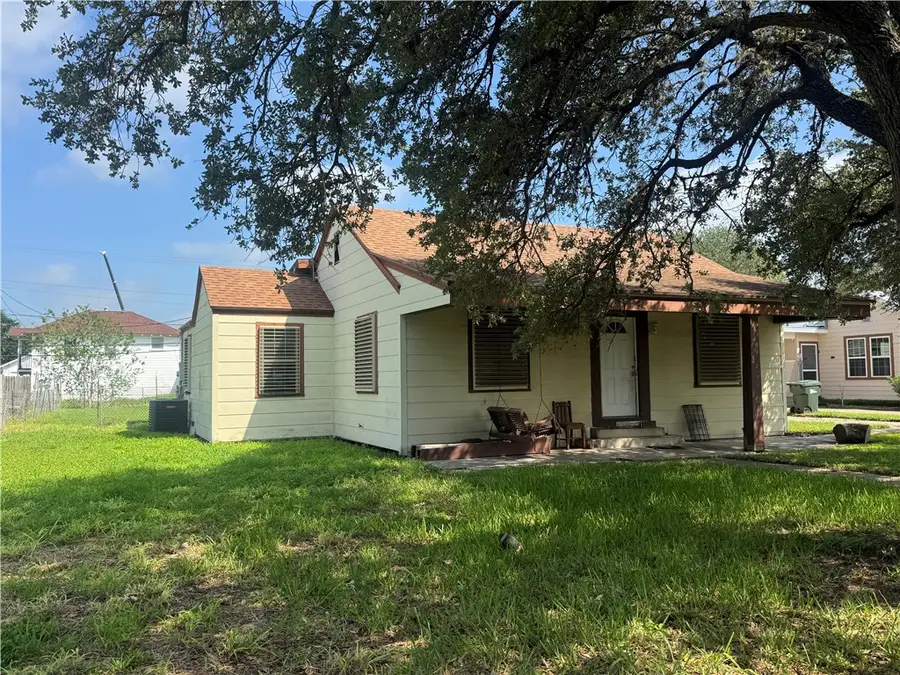 721 Fetick Avenue, Taft, TX 78390 - #3