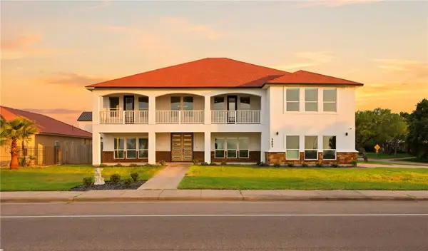 3001 Ocean Drive, Corpus Christi, TX 78404