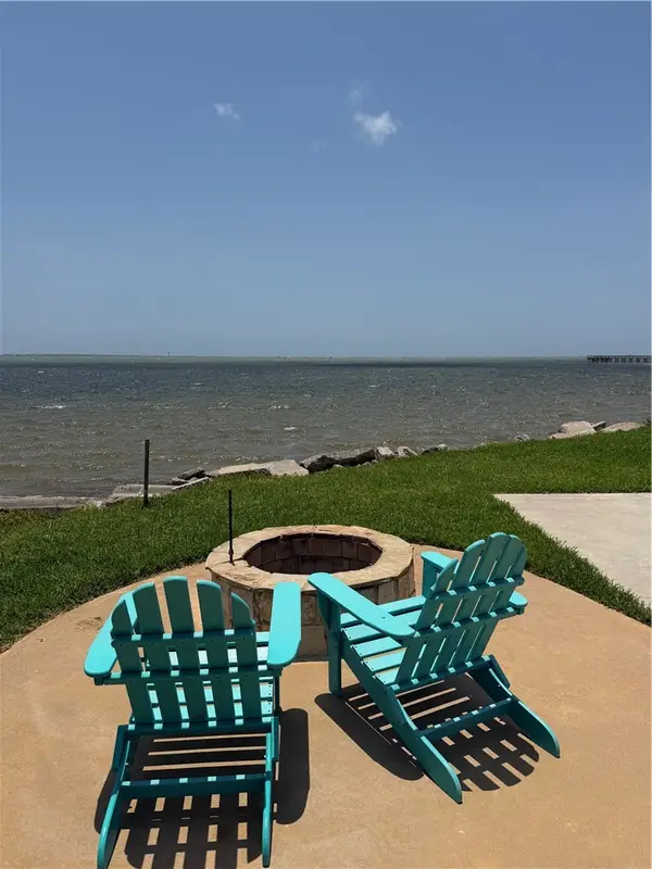 101 Caribbean Drive, Corpus Christi, TX 78418