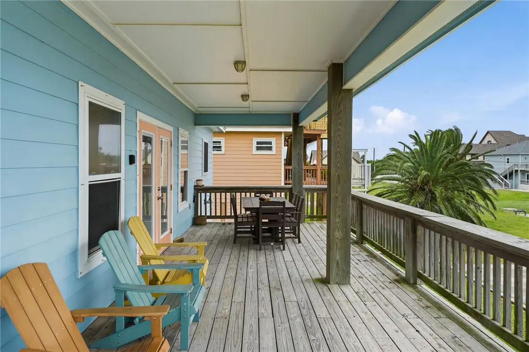 1306 S Magnolia Street, Rockport, TX 78382 - #1