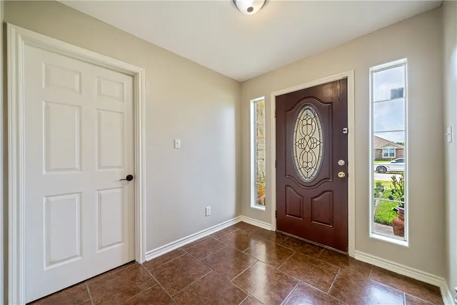 2004 Margaret Lane, Kingsville, TX 78363 - #3