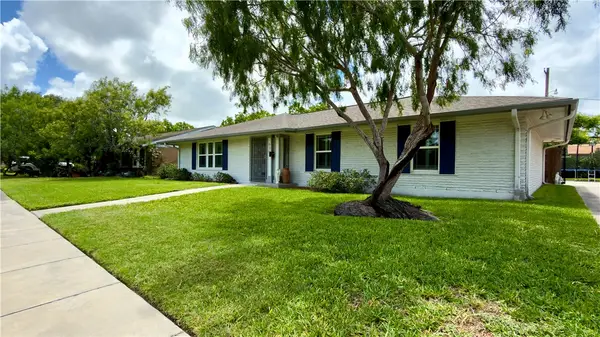 638 Moray Place, Corpus Christi, TX 78411