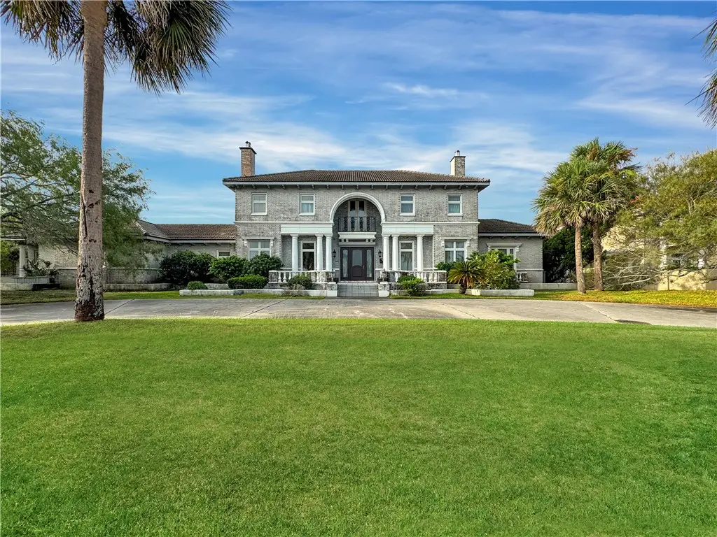 5001 Ocean Drive, Corpus Christi, TX 78412 - #1