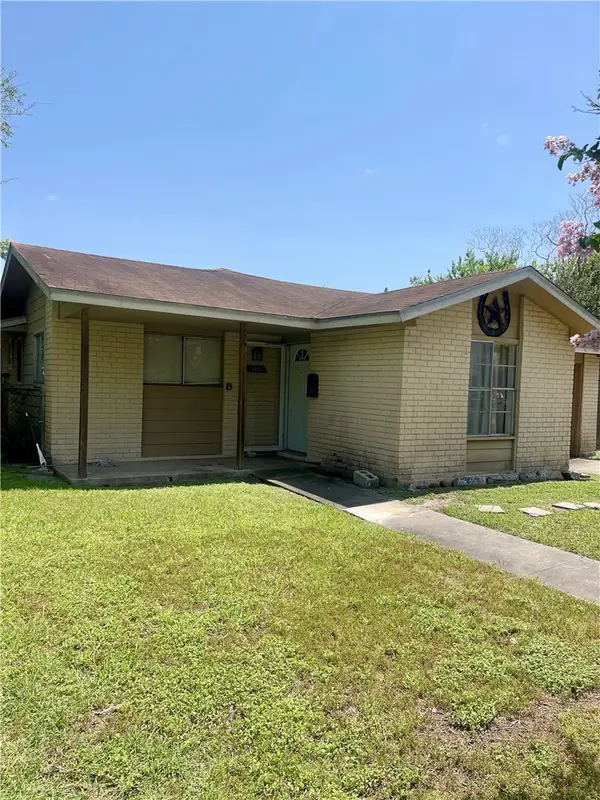 5485 Buggywhip Drive, Corpus Christi, TX 78415