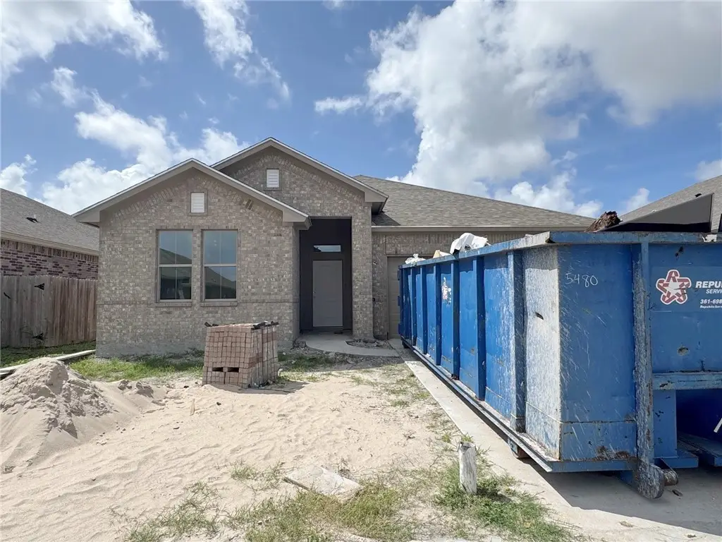 2610 Las Estrellas Street, Corpus Christi, TX 78414 - #1