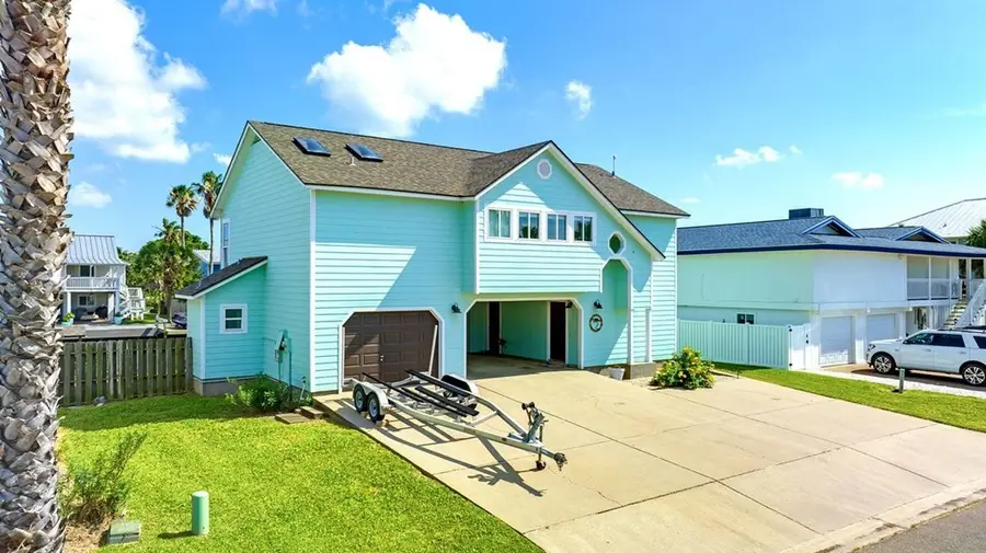 20 Flamingo Road, Rockport, TX 78382 - #3