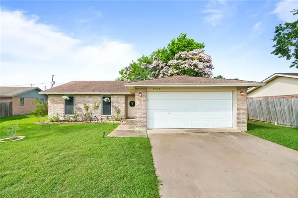 3713 Tripoli Drive, Corpus Christi, TX 78415