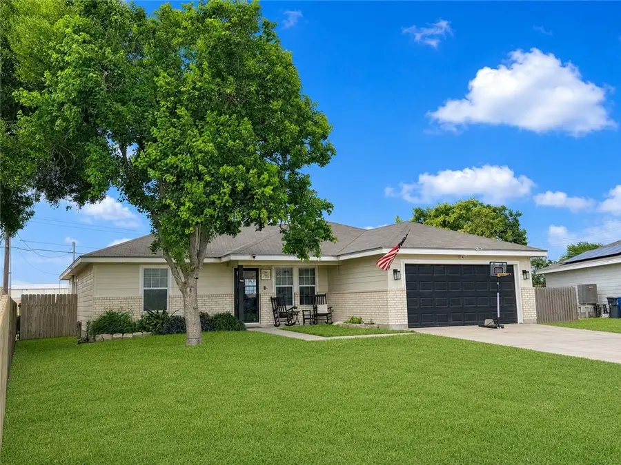 206 Oak Ridge Drive, Corpus Christi, TX 78418 - #3