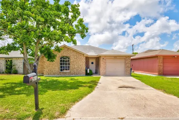 2573 Alana Lane, Ingleside, TX 78362