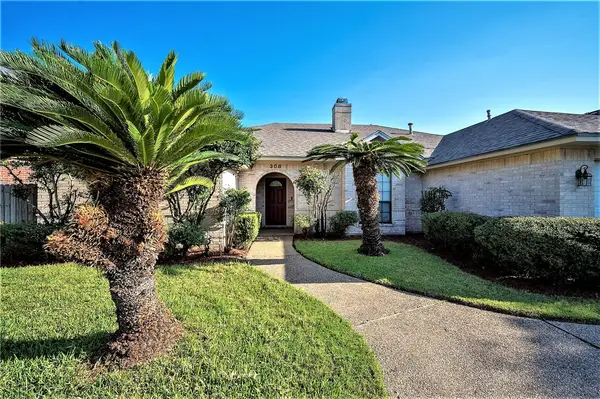 308 Sea Gate Drive, Portland, TX 78374